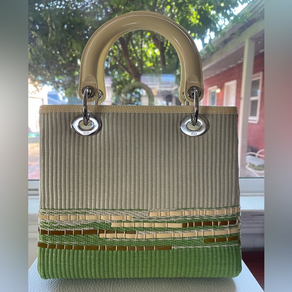 Limited Edition Lady Dior 2012 - Picture 5 of 13